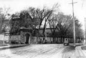 L'avenue des Pins en 1910